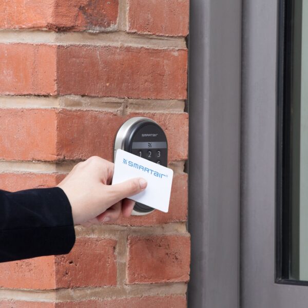 קוראי קיר SMARTair